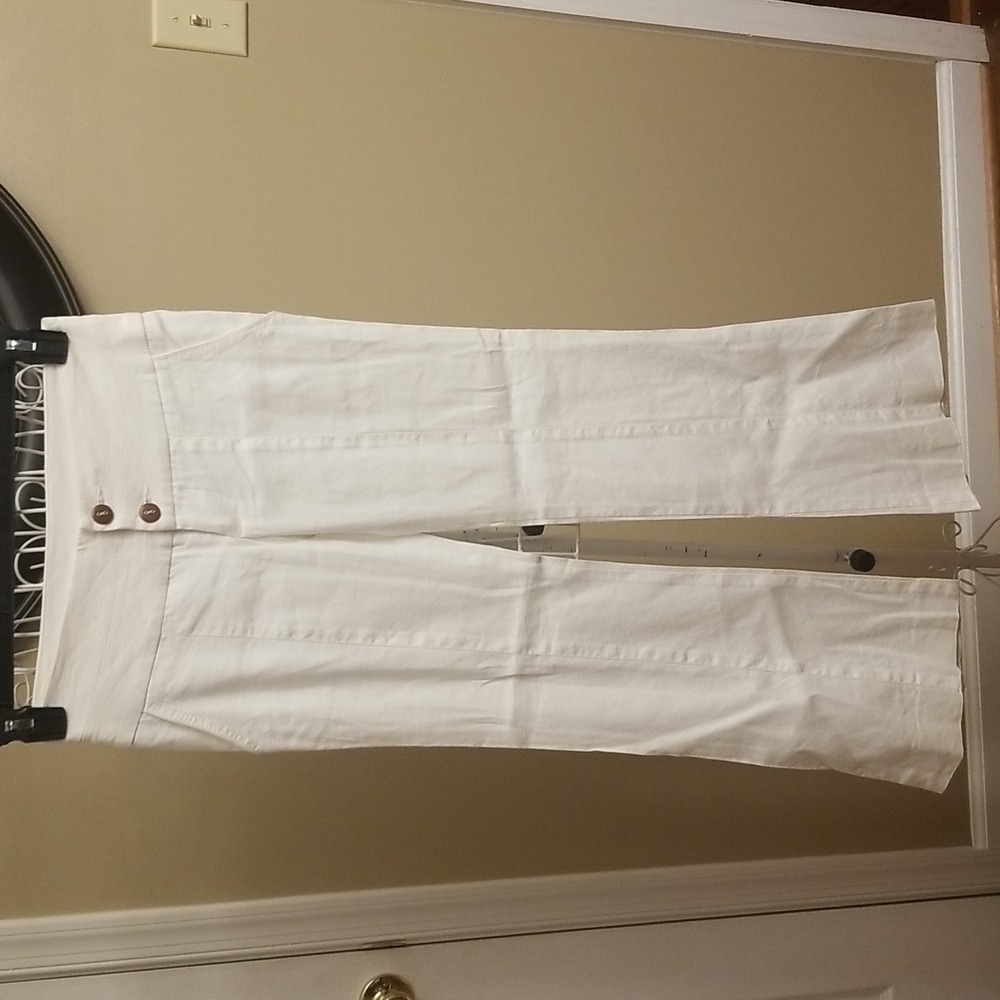 Bebe women's linen blend white pants